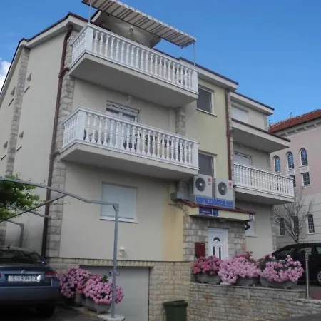 Lejlighed Maca - Seaview & Private Parking *