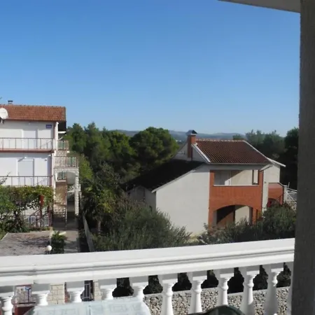 Maca - Seaview & Private Parking